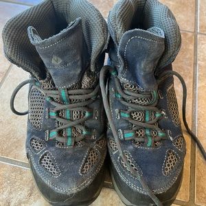 Vasque Children’s hiking boots size 4